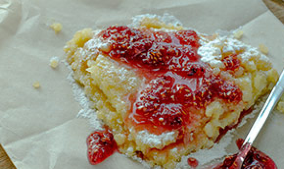 1. Этап. Запеканка из риса: 8. 170 градусов, 40 минут ожидания - и Ваш малыш полюбит рис! Это уж точно. Особенно, если подадите запеканку с вареньем или джемом.