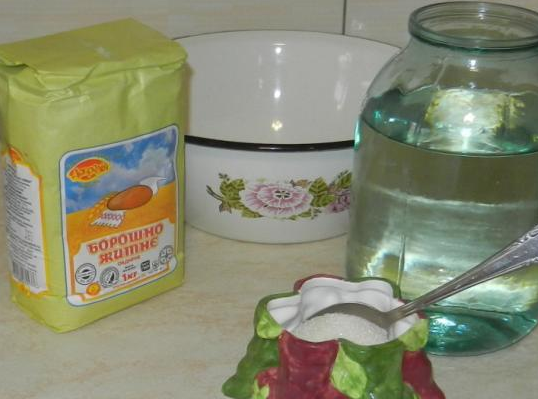 1. Этап. Белый квас без дрожжей: Подготовьте ингредиенты.