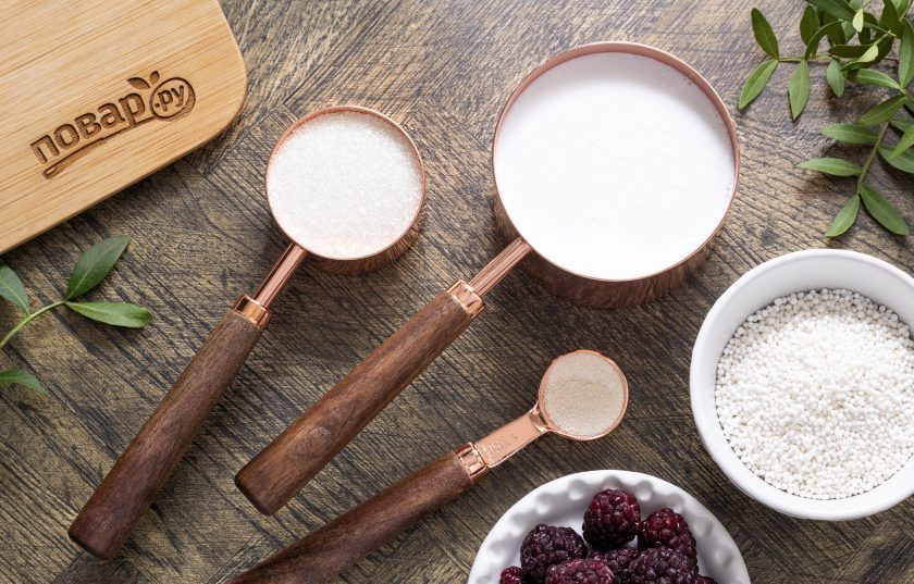 1. Этап. Панна котта из тапиоки: Подготовьте все ингредиенты.