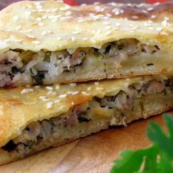 Мясной пирог на кефире