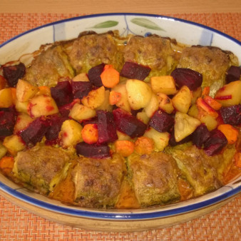 Щука в соусе карри с овощами