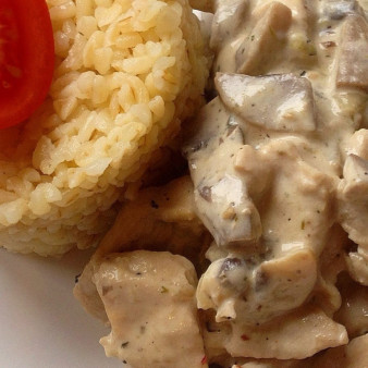 Индейка в сырном соусе