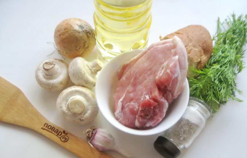 1. Этап. Котлеты из свинины с грибами: Подготовьте ингредиенты для приготовления котлет.