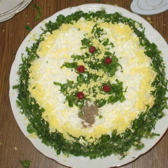 Новогодний печеночный торт