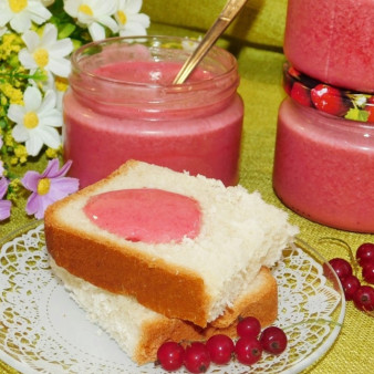 Крем-мёд с ягодами