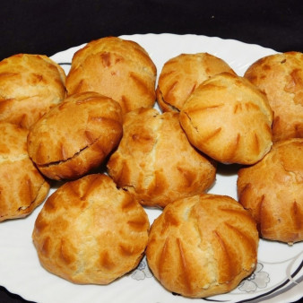 Профитроли с мясом