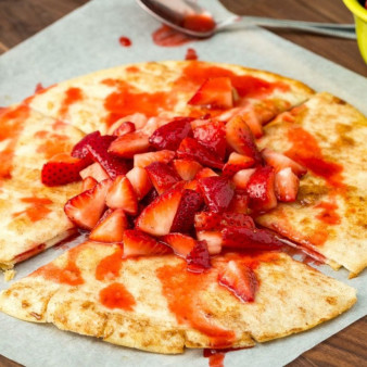 Strawberry Cheesecakeadilla