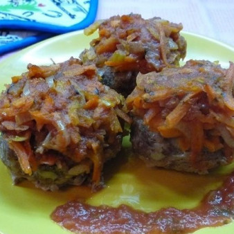 Биточки из фарша и риса