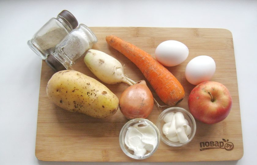 1. Этап. Салат Генеральский с редькой: Подготовьте ингредиенты для салата.