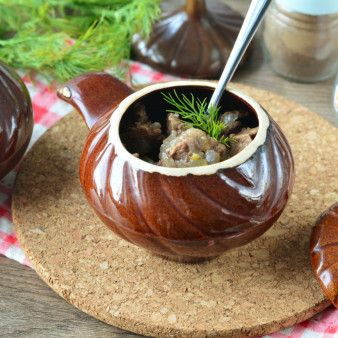 Томленая говядина в духовке при низкой температуре