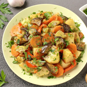 Запечённые овощи в мультиварке