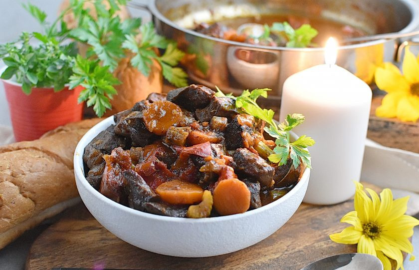 1. Этап. Мясо в вине: Приятного аппетита!