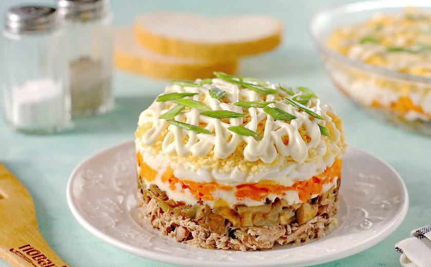 1. Этап. Салат Мимоза с грибами: Салат 