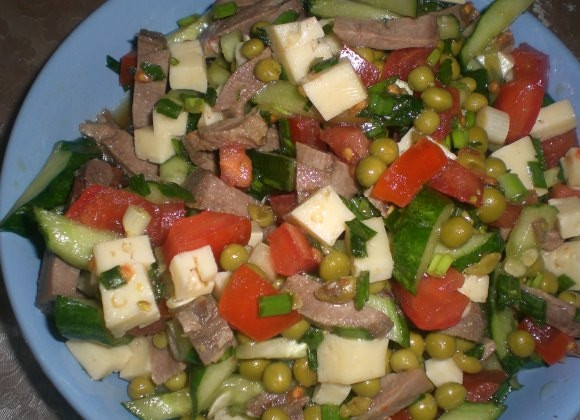 1. Этап. Салат пикантный с языком: Салат пикантный с языком готов. Приятного аппетита!