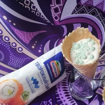 Кофейно-ореховый чизкейк в рожке