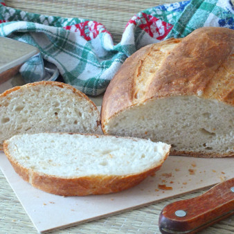 Батон Подмосковный