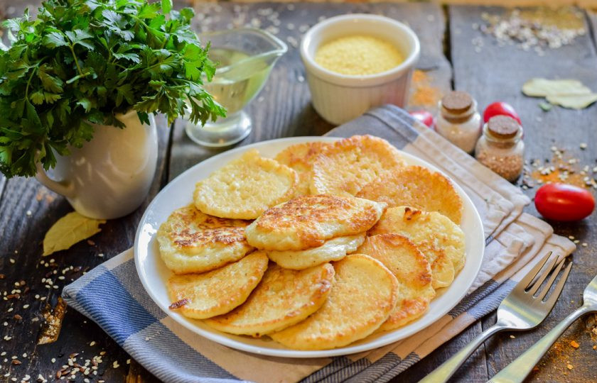 1. Этап. Оладьи из кус-куса: Приятного аппетита!