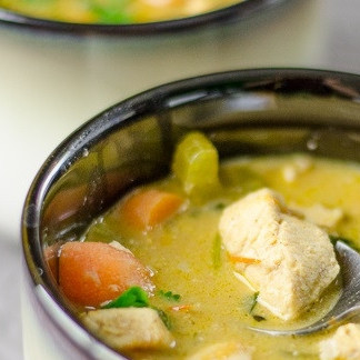 Курица в молочном соусе