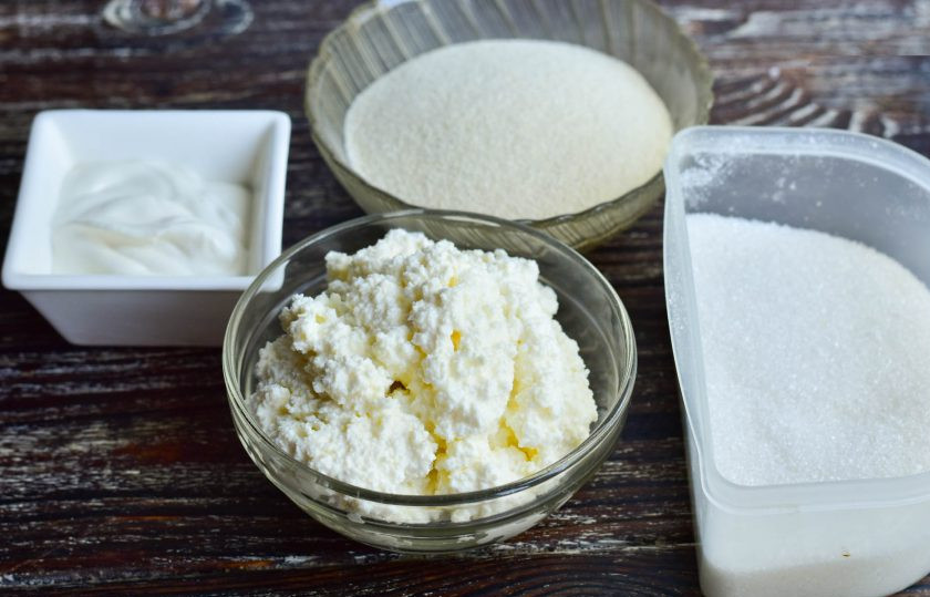 1. Этап. Ленивые вареники без муки: Подготовьте ингредиенты.