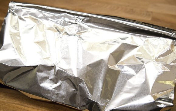 1. Этап. Стейк Тибон: Хорошо прожаренный стейк заверните в фольгу и дайте ему там дойти в течение 5 минут. Приятного аппетита!