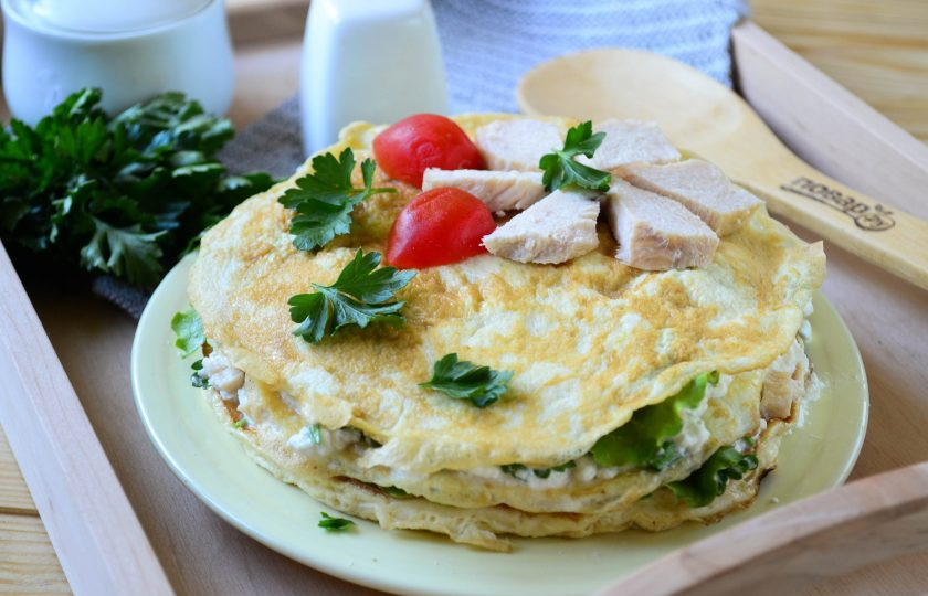 1. Этап. Белковый торт с куриной грудкой для сушки: Белковый торт с куриной грудкой для сушки готов. Кушайте с удовольствием!