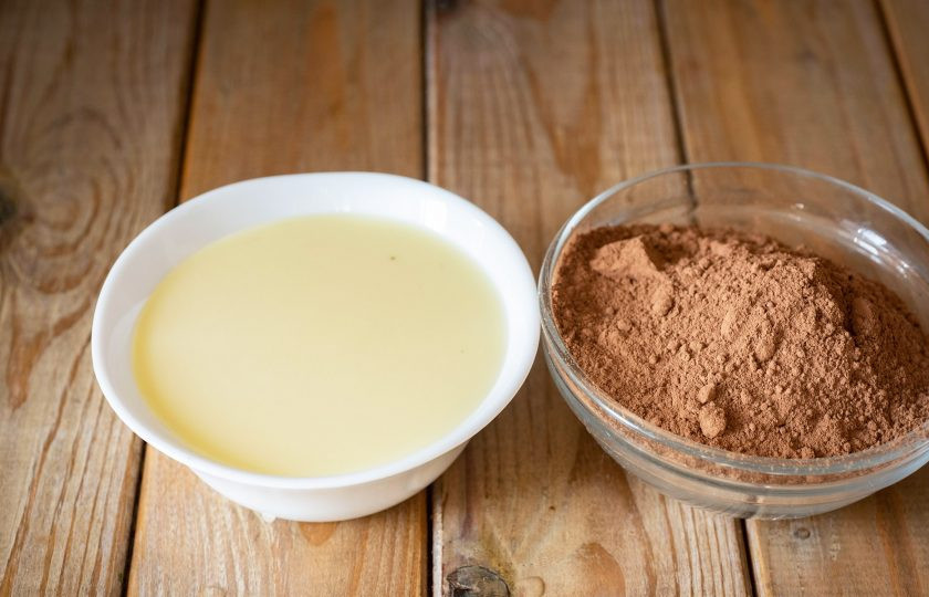 1. Этап. Конфеты из сгущённого молока и какао: Подготовьте сразу же все ингредиенты.