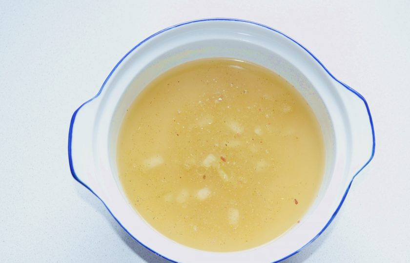 1. Этап. Щипс: И жареный лук. Проварите 3-4 минуты на среднем огне.