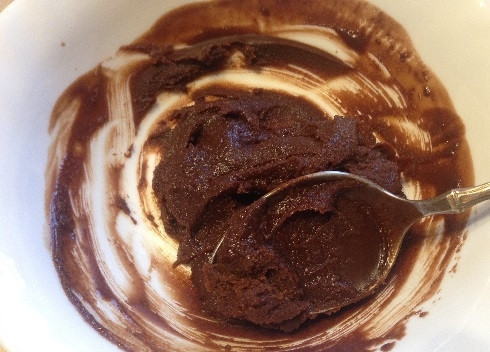 1. Этап. Печенье Слоновьи ушки: Поставим в холодильник, пусть слегка (!!!) застынет.