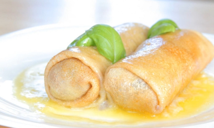 1. Этап. Блины, фаршированные ливером: 5. Можно по вкусу еще раз обжарить блинчики или подать, полив их растопленным сливочным маслом. Приятного аппетита!