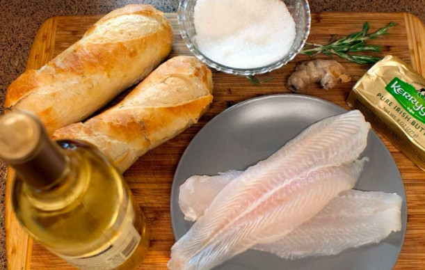 1. Этап. Вареная форель: Подготовьте все продукты. Помойте и высушите рыбку.