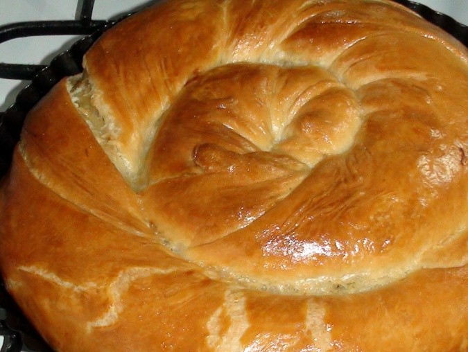 1. Этап. Слоеные вертуты: Горяченькую вертуту вынимаем из духовки и подаем к столу. Приятного всем аппетита!