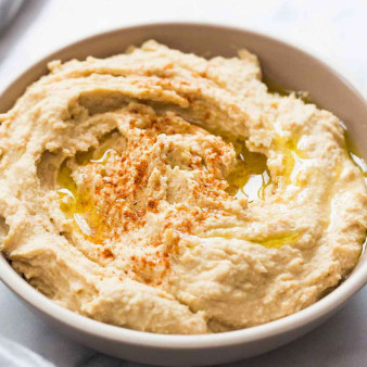 Easy Homemade Hummus