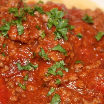 Спагетти с фаршем и томатным соусом