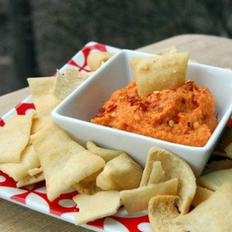 Хумус с запеченным перцем