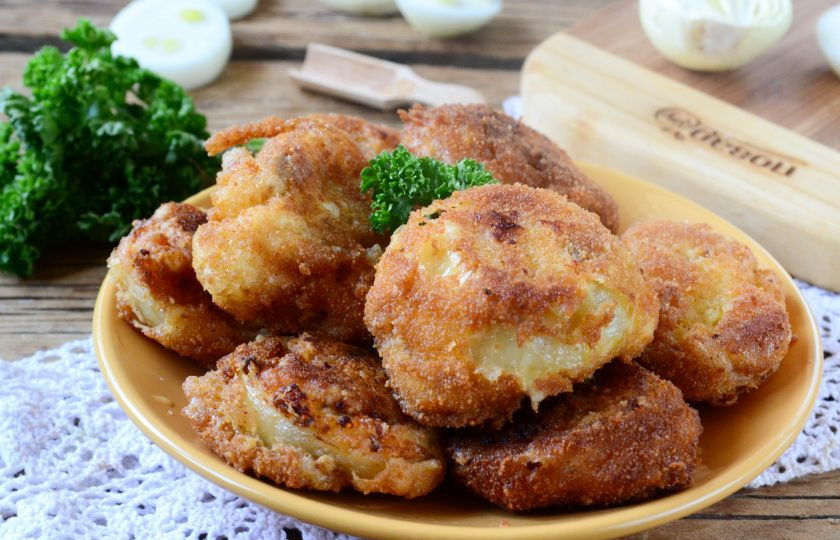 1. Этап. Хот-дог в луковых колечках: Вот и все, вкусная закуска готова. Кушайте с удовольствием!