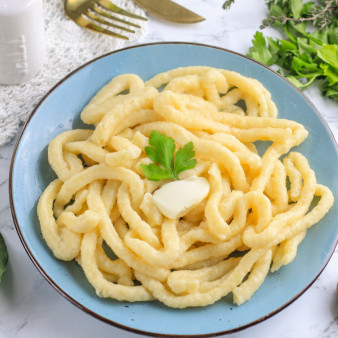 Лапша из жидкого теста