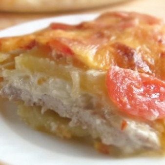 Картофель с мясом по-французски