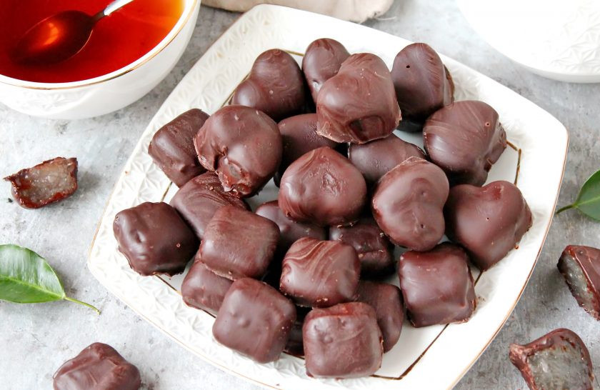 1. Этап. Желейные конфеты в шоколаде: Приятного аппетита!