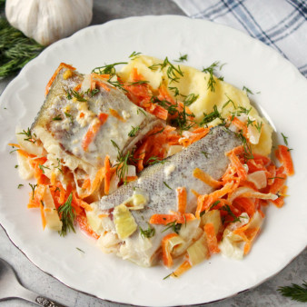 Минтай в молоке в мультиварке