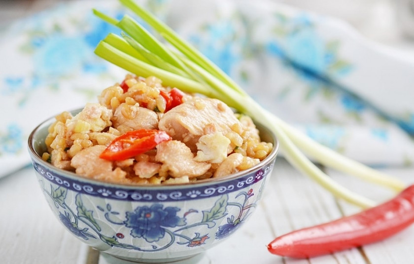 1. Этап. Кхау Пхат Кай: Получается очень вкусно!