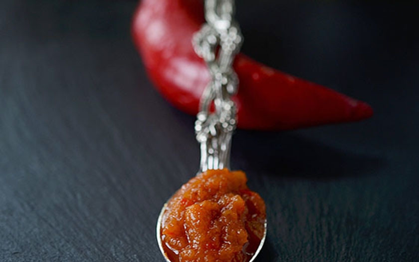 1. Этап. Икра кабачковая (самая несложная): 5. Разложите по стерилизованным банкам (я просто ошпариваю их кипятком) и закройте крышками или закатайте. Подавайте к столу. Приятного аппетита!