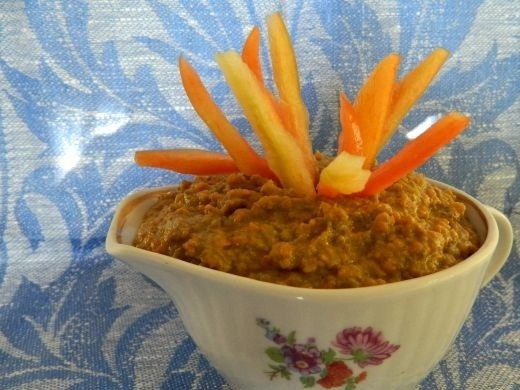 1. Этап. Паштет из говяжей печени с морковью и луком: 12. Подаем готовый паштет к столу в пиале, или же намазываем его на бутерброды, тут уж как вы больше любите!