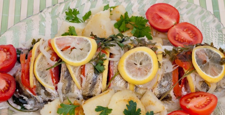 1. Этап. Судак под соусом в духовке: Вот такой красивый судак под соусом получился. Приятного аппетита!