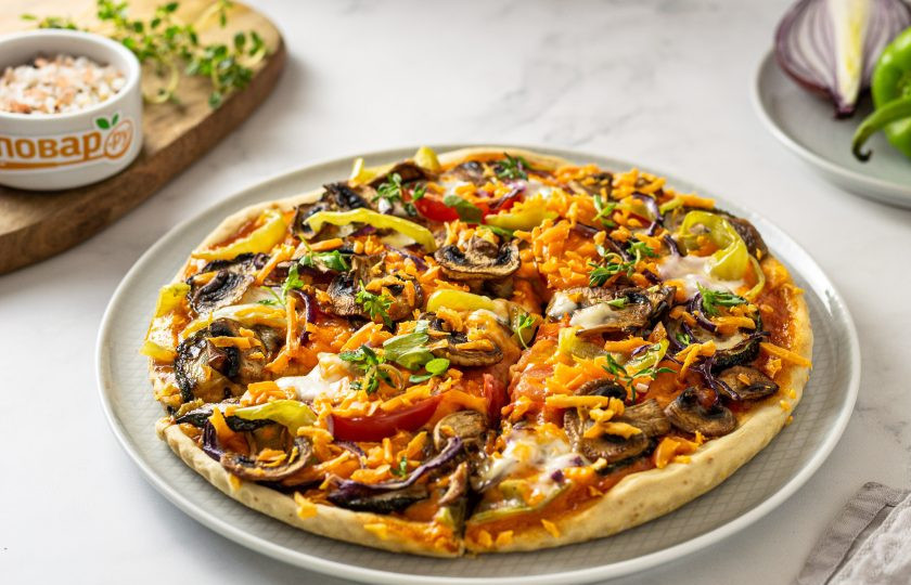 1. Этап. Вегетарианская пицца без дрожжей: Вегетарианская пицца без дрожжей готова, приятного аппетита!