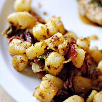 Картофель с беконом