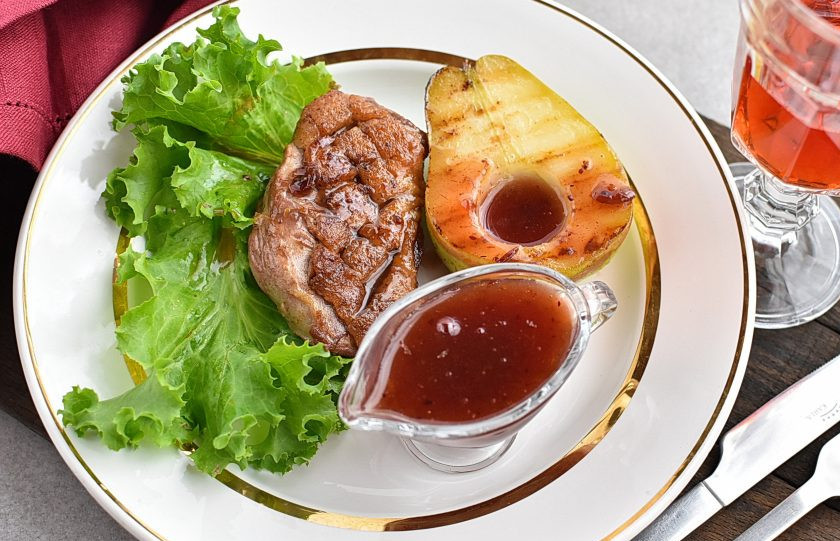 1. Этап. Утиные грудки под соусом: Приятного аппетита!