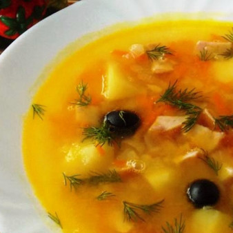 Гороховый суп с ветчиной