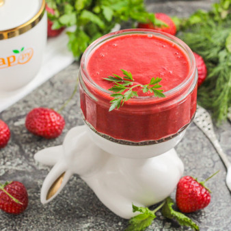 Соус из клубники к мясу