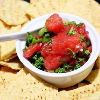 Арбузная сальса