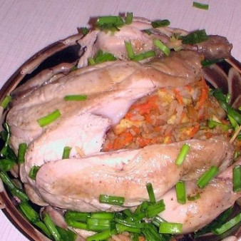 Курица в рукаве, фаршированная рисом